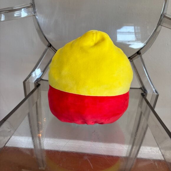 Squishmallows Reversible Fries & Axolotl - Picture 2 of 4